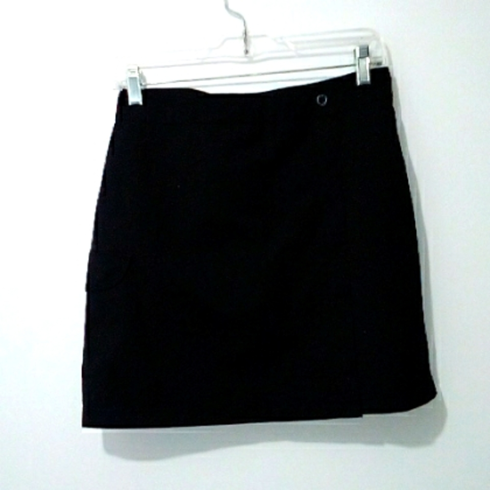 Avia black mini skort with pocket